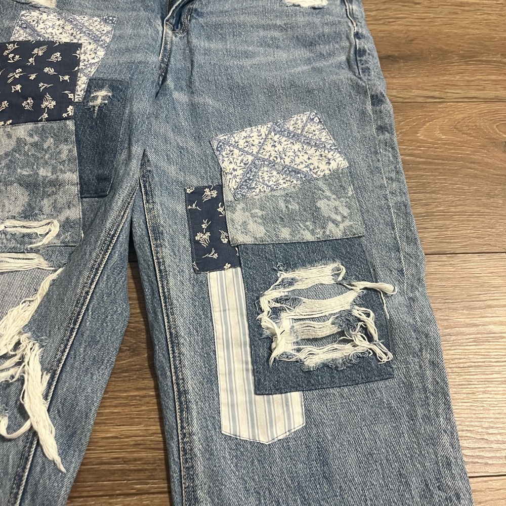 American Eagle patched jeans - Picture 4 of 5